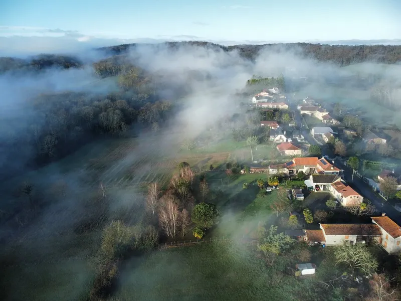 Fibre optique et qualité de vie : la revanche économique des villages de Haute-Provence